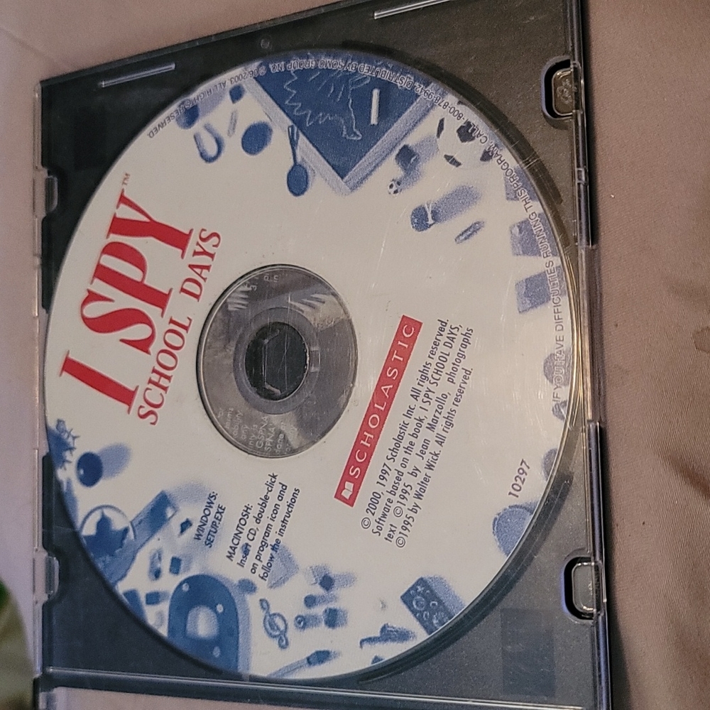 "I SPY" CD- ROM-  HAVE FUN